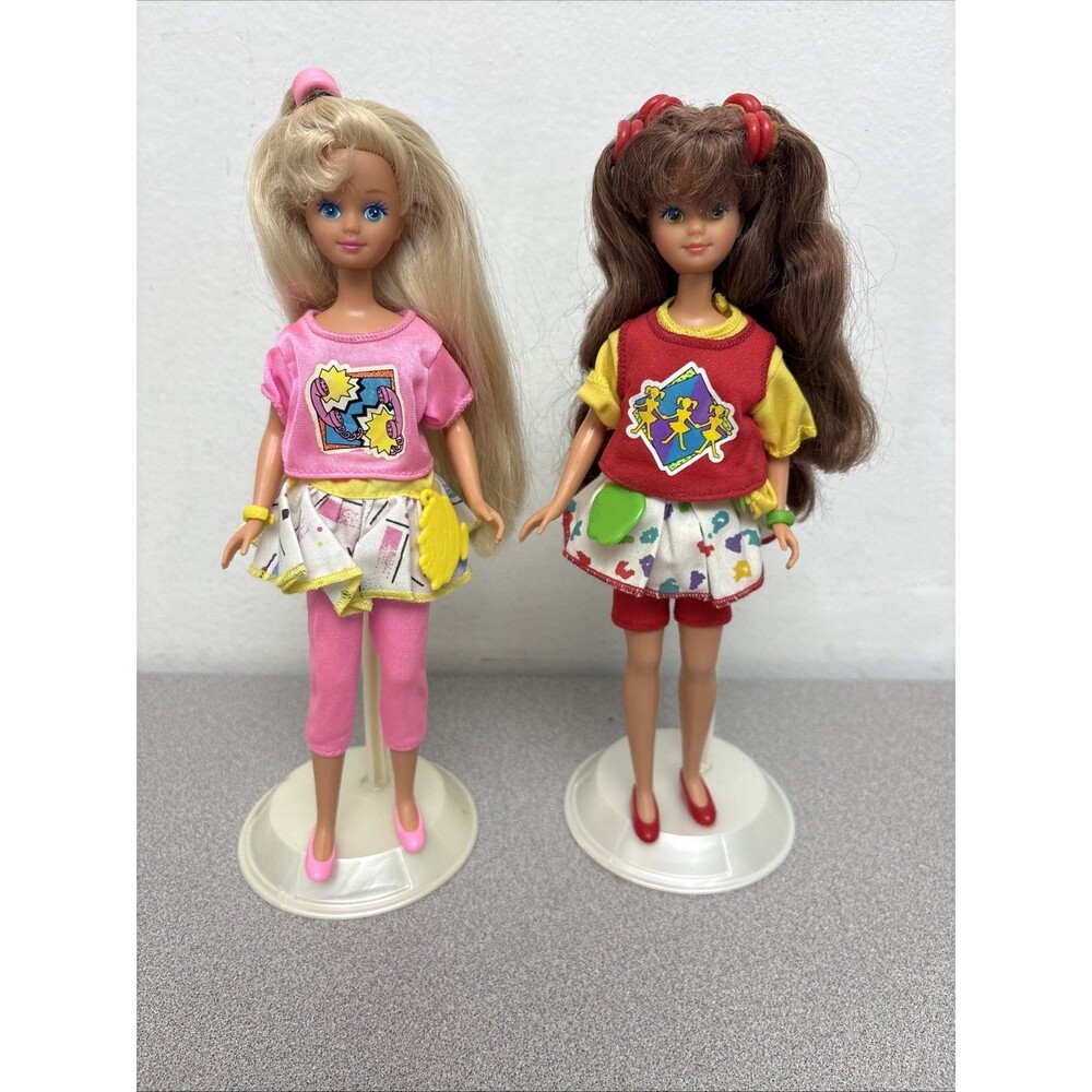 Mattel Barbie Lot Teen Cool Tops Skipper  Courtney Dolls, 1989, Complete Outfits